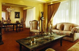 Интерьер в Романском стиле